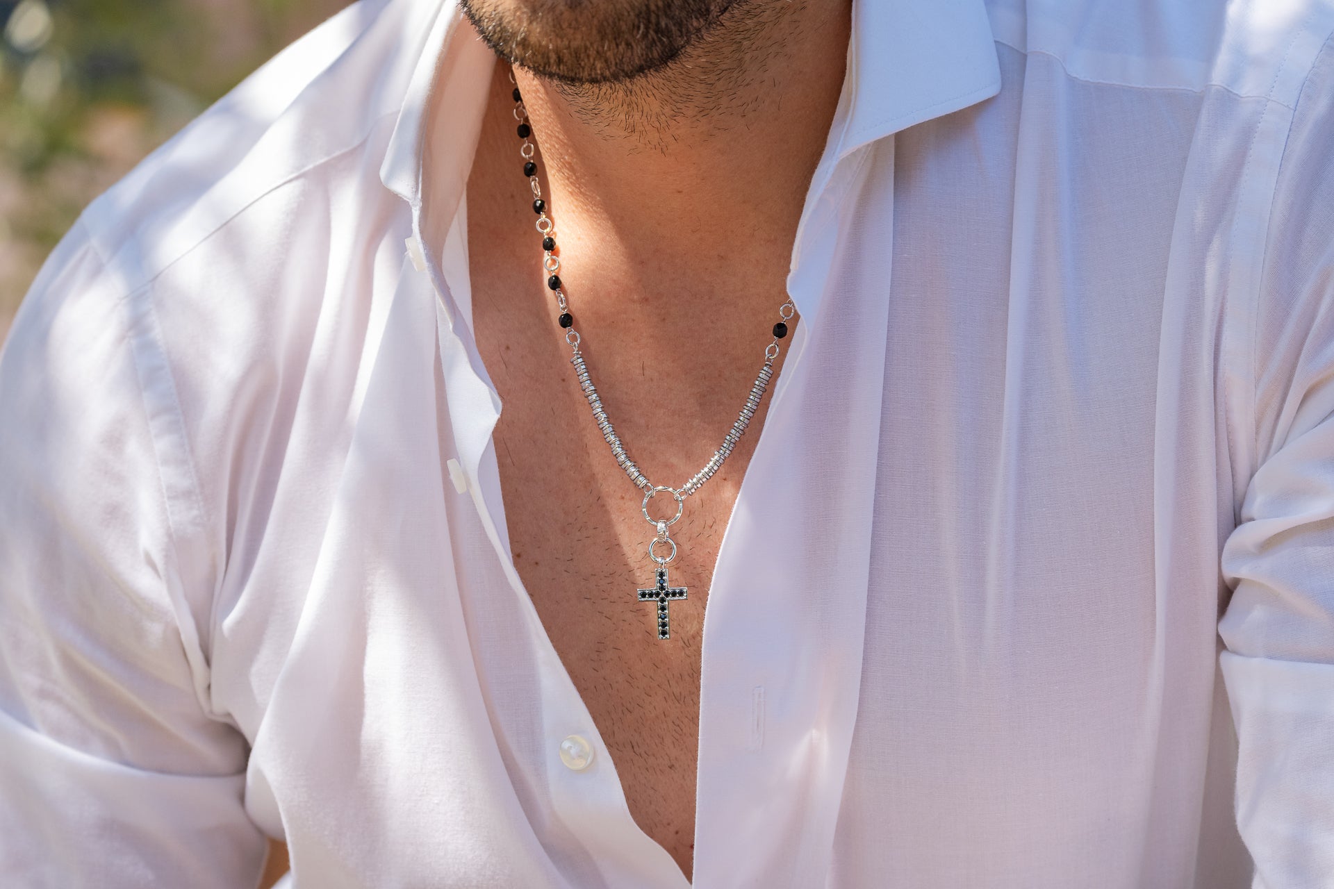 MEN'S NECKLACE CROSS COLLECTION IN SILVER AND BLACK AGATE CM.50