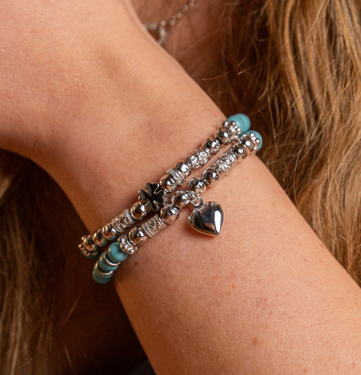 WOMEN'S TWO GIRI LOVE BRACELET IN SILVER AND LIGHT BLUE AULITE